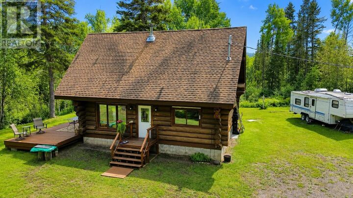 Property Photo: 194 Old Silver Mountain Rd ON P0T 2K0
