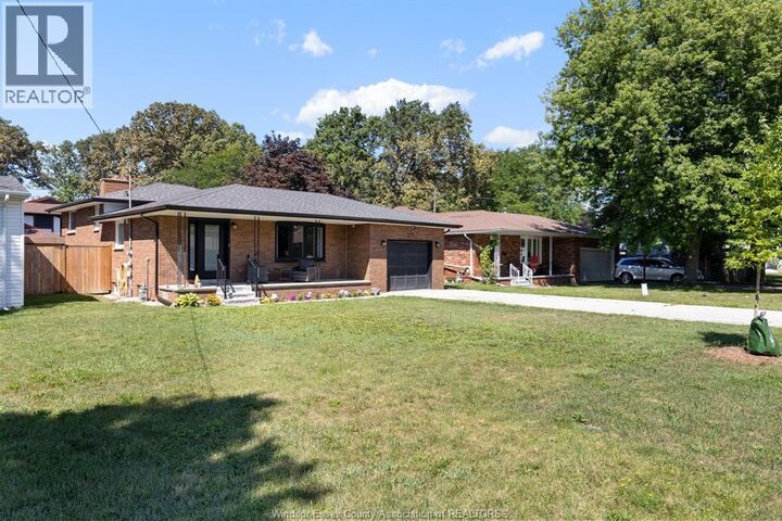 Property Photo:  573 Lesperance Road  ON N8W 1W5 
