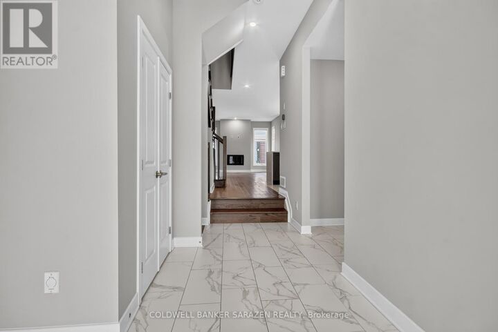 Property Photo:  330 Whitham Crescent  ON K0G 1J0 