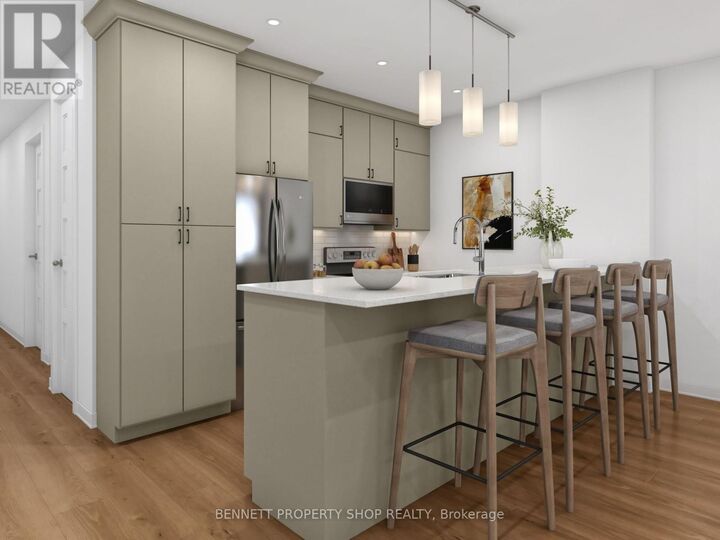 Property Photo: 107 Rosalie Ridge ON K1W 1G1