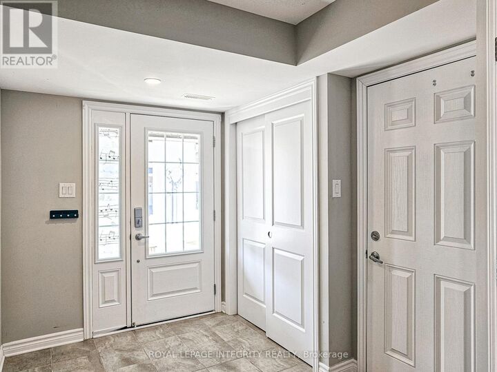 Property Photo: 512 Thimbleberry Row ON K4A 3W4