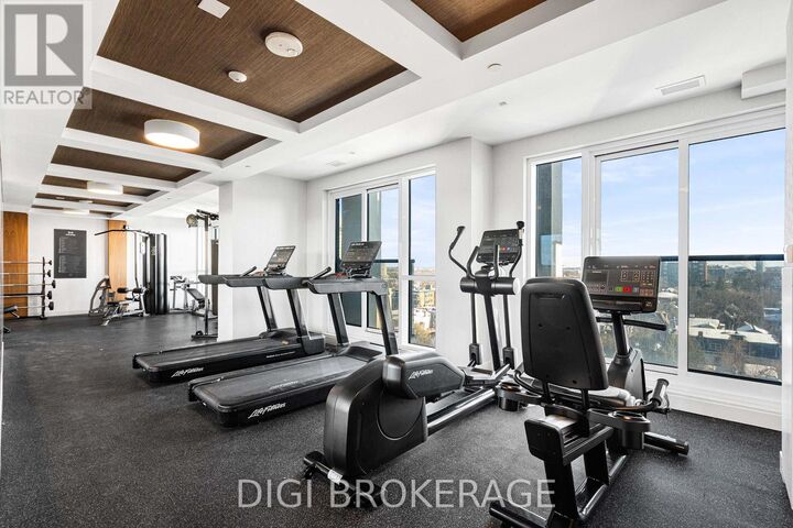 Property Photo: 560 Rideau Street 904 ON K1N 5Z8