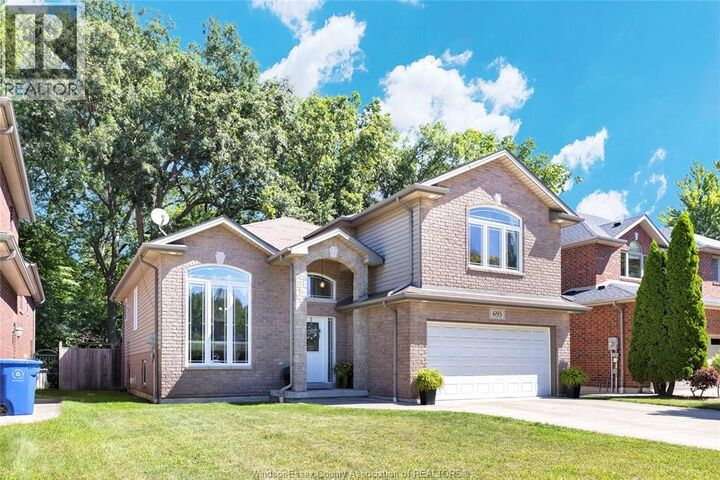Property Photo:  695 International Avenue  ON N9J 0A5 