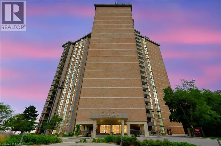 Property Photo:  5250 Lakeshore Road 1901  ON L7L 5L2 