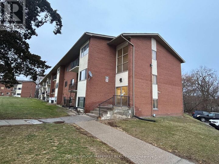 Property Photo: 1174 Hamilton Road 202 ON N5W 1A9