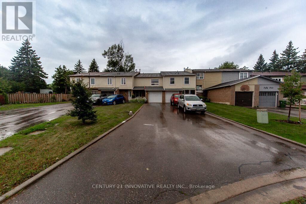 Property Photo: 48 Dunthorne Court ON M1B 2S9