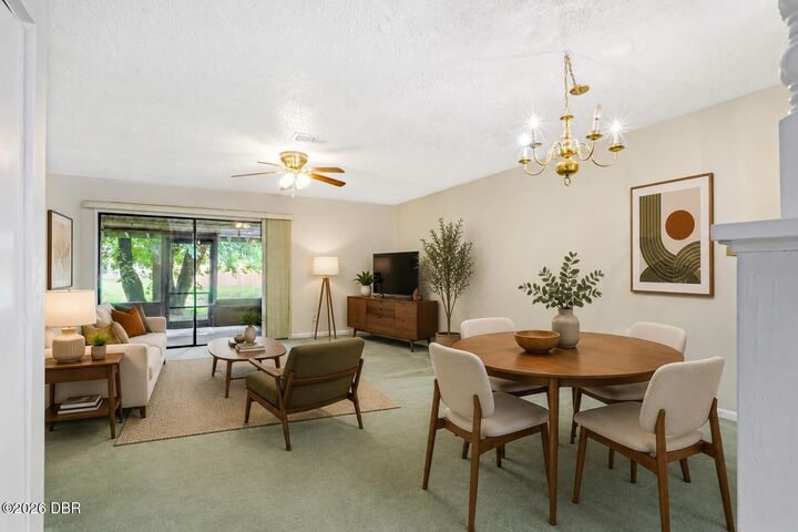 Property Photo:  184 W Sandalwood Court  FL 32119 
