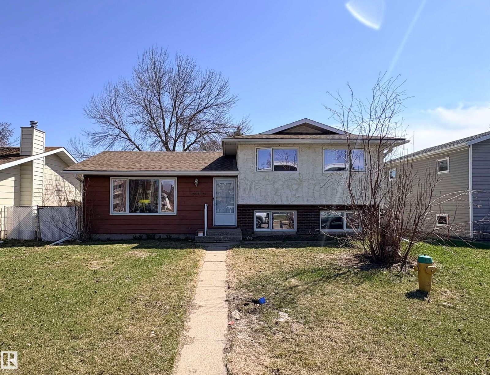 Property Photo:  4513 42 Street  AB T9N 1J1 