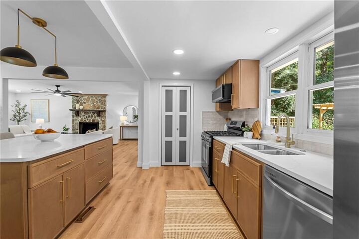 Property Photo: 185 Linda Lane SE GA 30126
