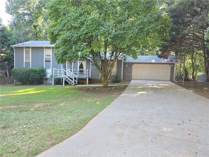 Property Photo:  692 Talemwood Court  GA 30044 
