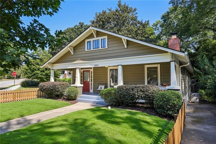 Property Photo:  692 Glenwood Avenue SE  GA 30312 