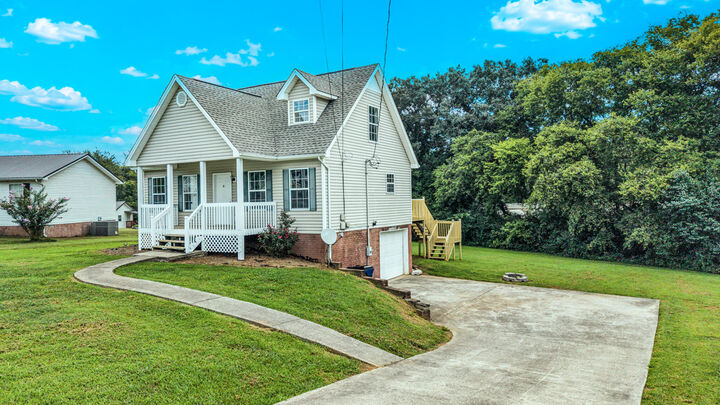 Property Photo:  129 Apple Valley Court NE  TN 37310 