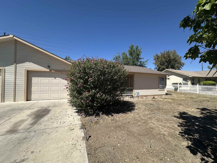 Property Photo: 469 Mae Street CO 81520