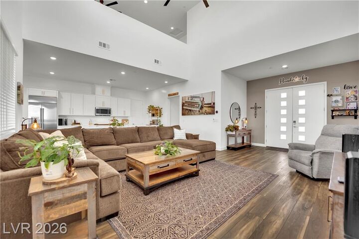 Property Photo: 120 Barclay Heights Avenue NV 89015