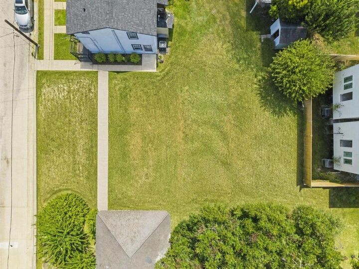 Property Photo: 3514 McIlhenny Street TX 77004