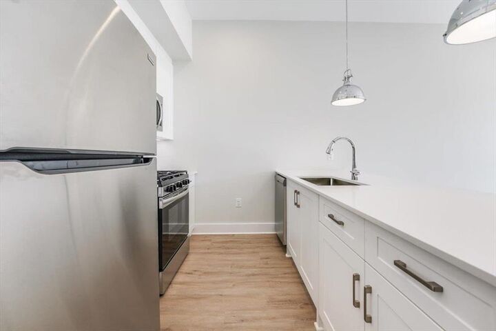 Property Photo: 667-665 Grand St 208 NJ 07304