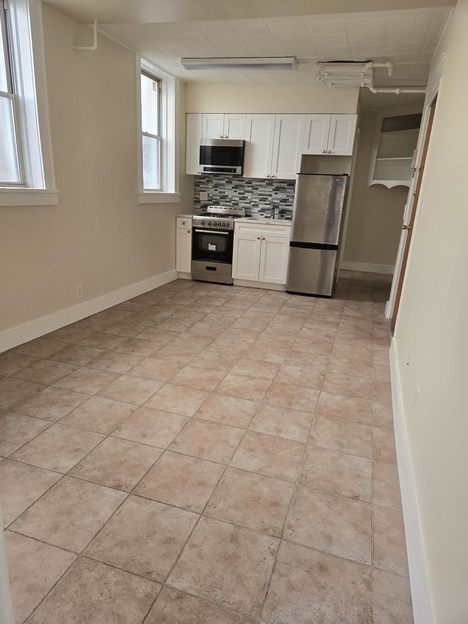 Property Photo:  436 Anderson Ave 2  NJ 07010 