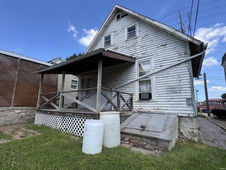 Property Photo:  528 Poplar Street  IN 46750 