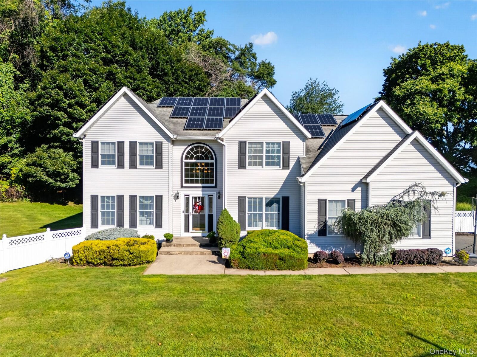 Property Photo:  10 Prendergast Court  NY 10923 