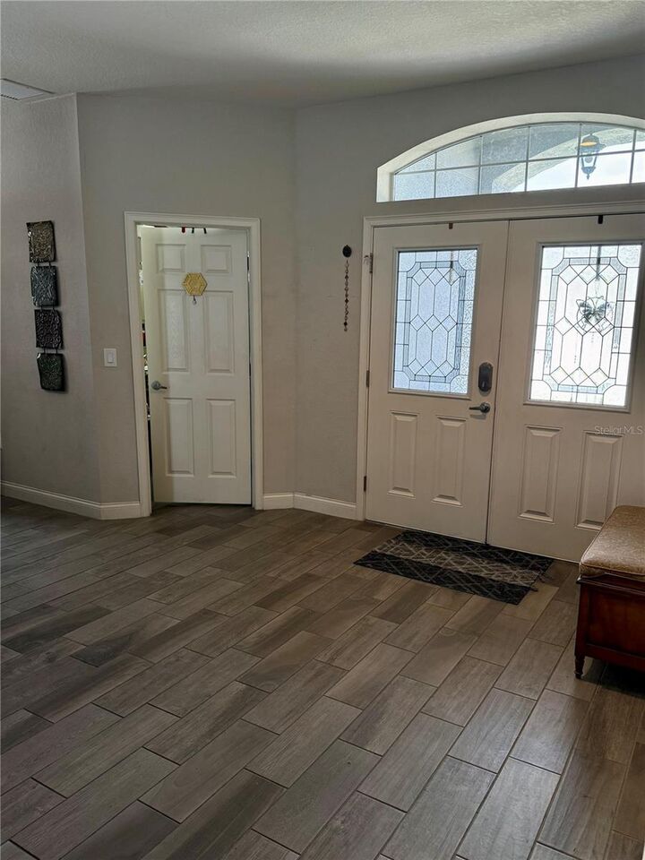Property Photo: 3339 Pearly Drive FL 33812