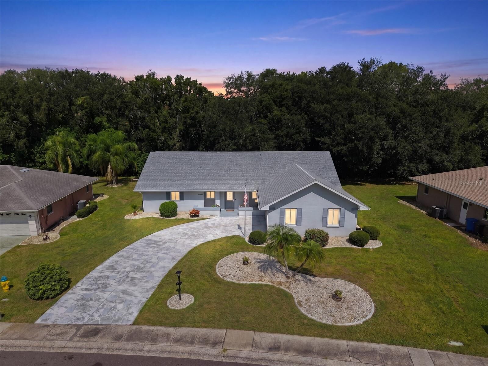 Property Photo: 1803 New Bedford Drive FL 33573