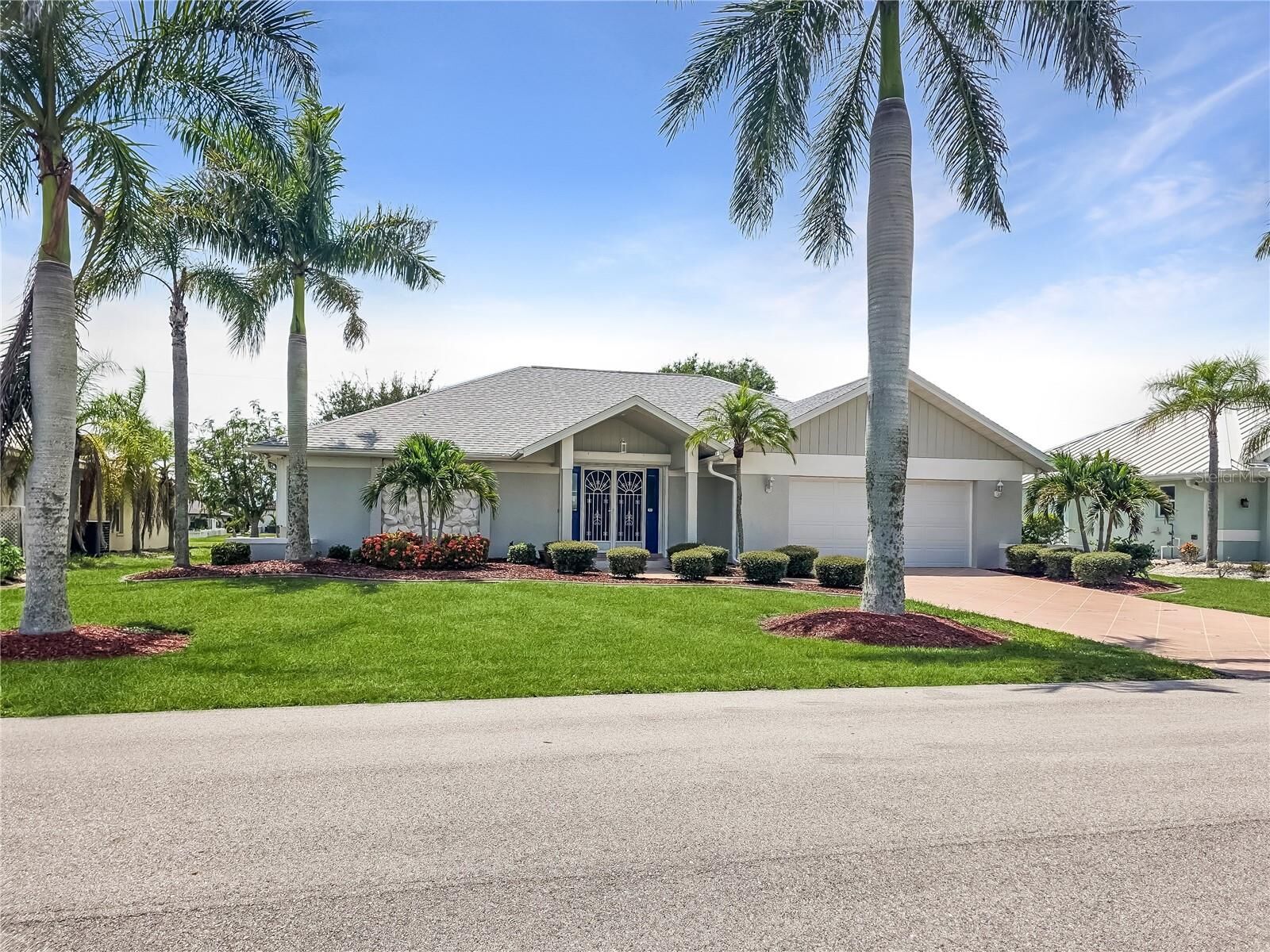Property Photo:  7331 S Plum Tree  FL 33955 
