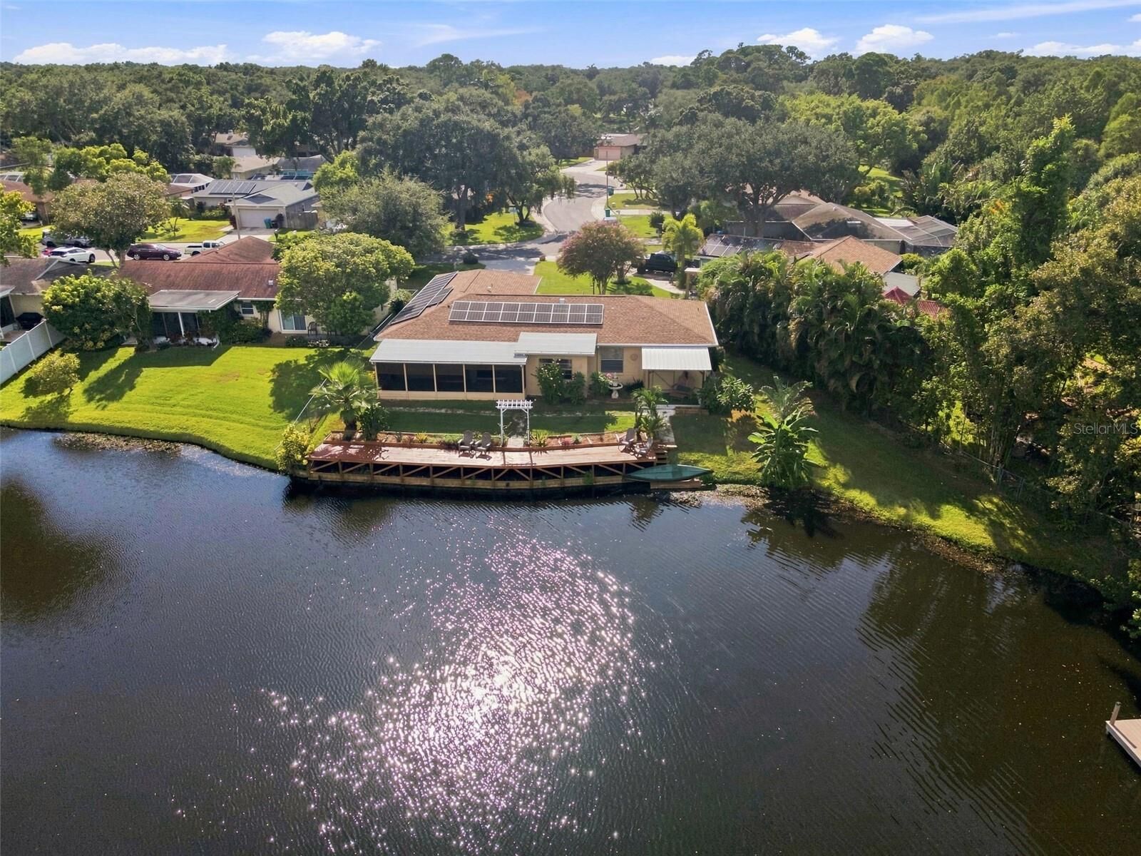 Property Photo:  10681 Seminole Forest Street E  FL 33778 