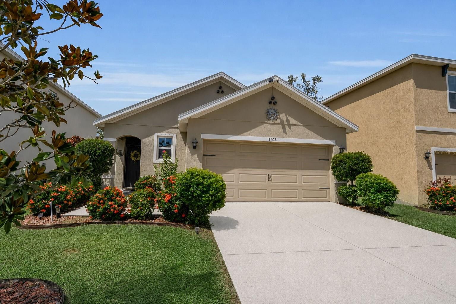 Property Photo:  5108 Old Turner Lane  FL 34221 