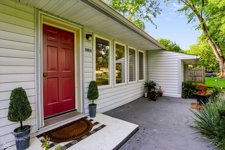 Property Photo:  10814 Broadway Street  IN 46280 