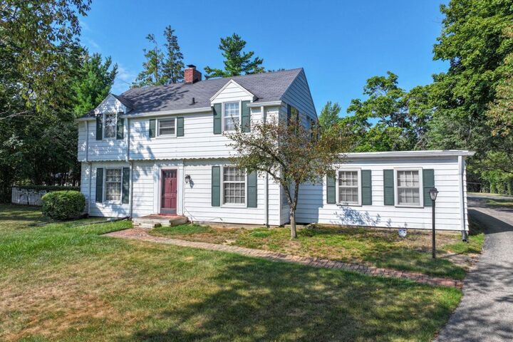Property Photo:  9044 S Saginaw Street  MI 48439 