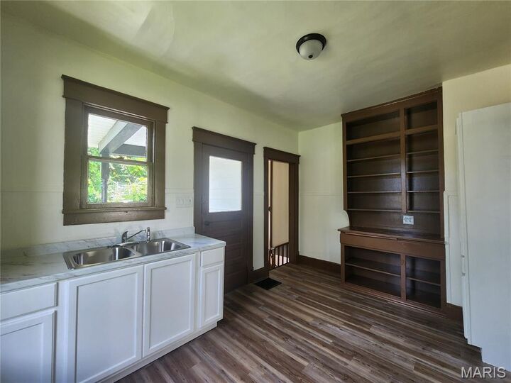 Property Photo: 411 Augusta Street IL 62002