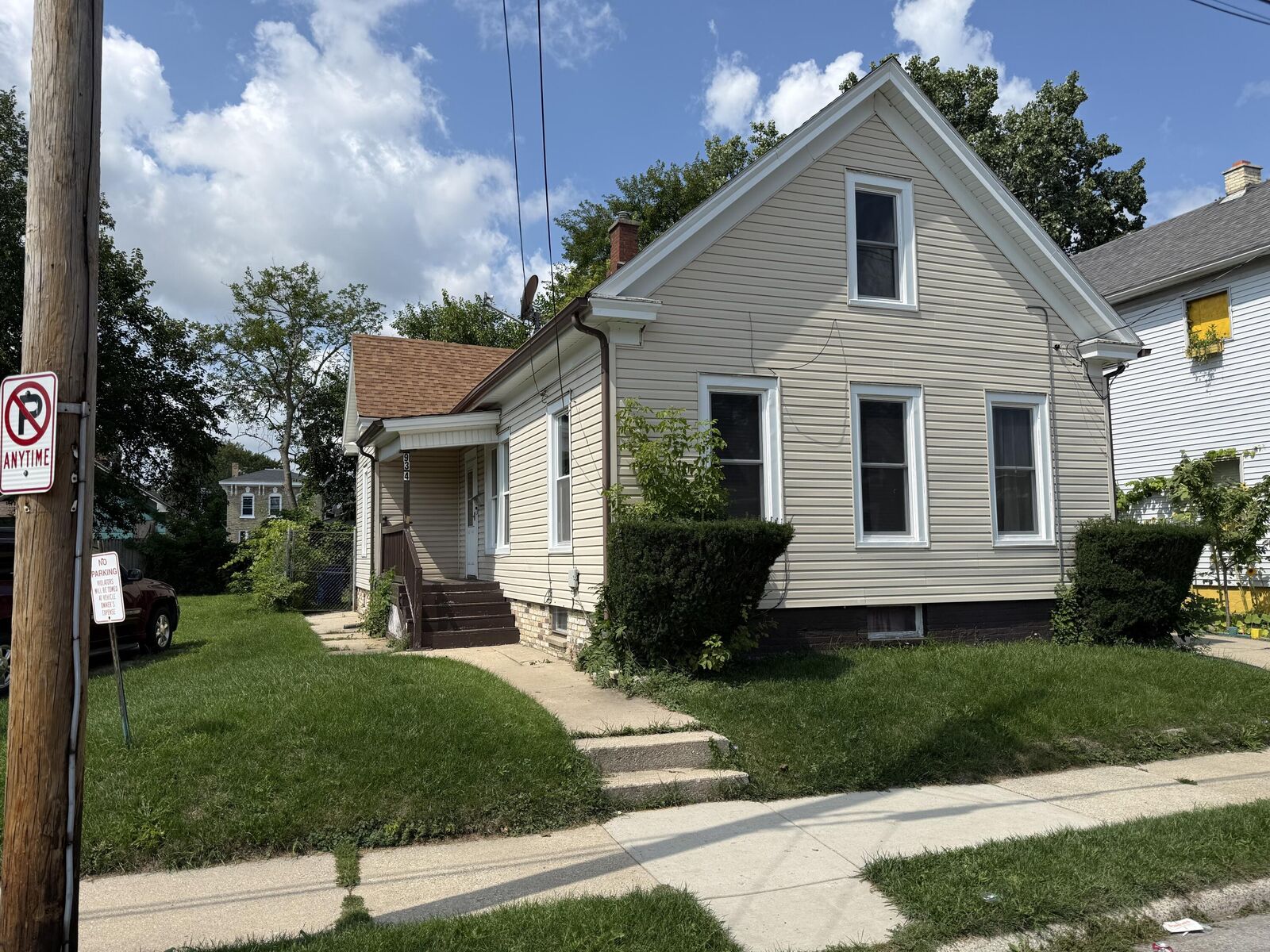 Property Photo: 934 Wilson St WI 53404