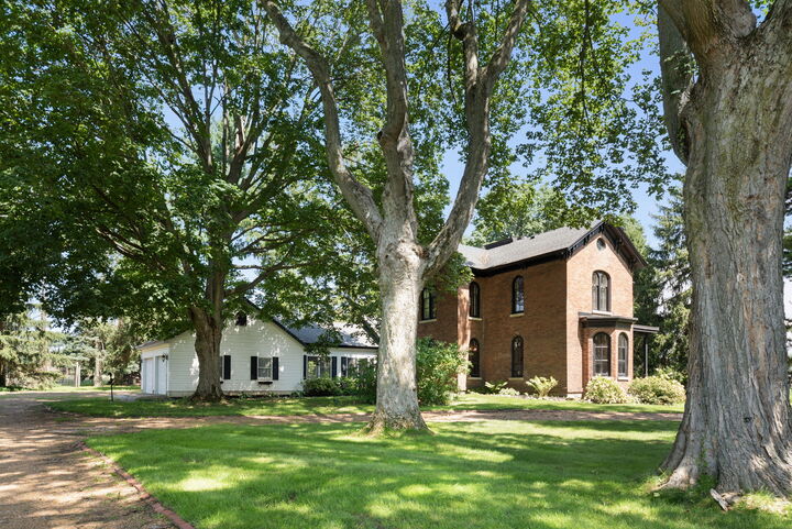 Property Photo:  3995 W Bertrand Road  MI 49120 