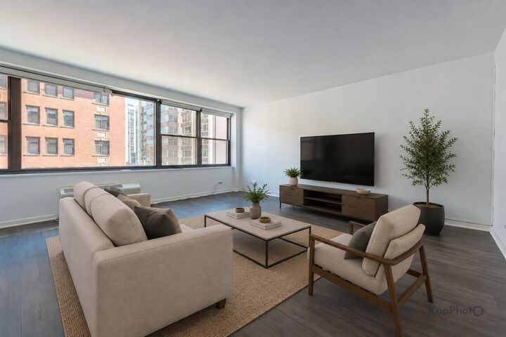 Property Photo: 850 N Dewitt Place 16I IL 60611
