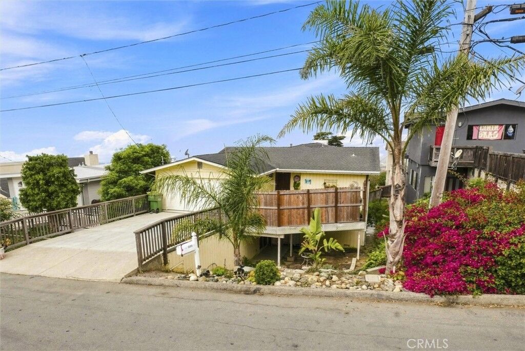 Property Photo:  2481 Nutmeg Avenue  CA 93442 