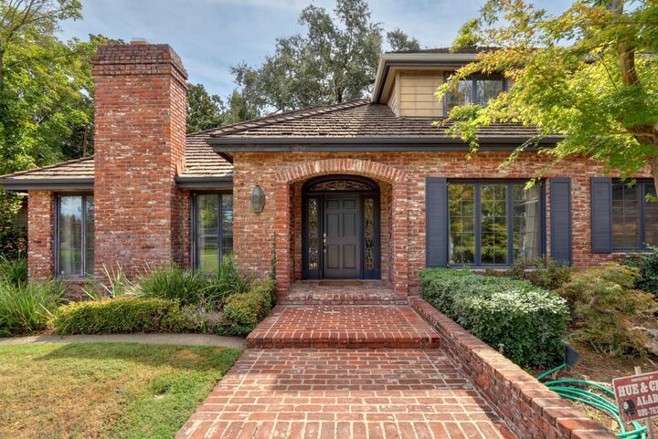 Property Photo:  1646 Del Dayo Drive  CA 95608 