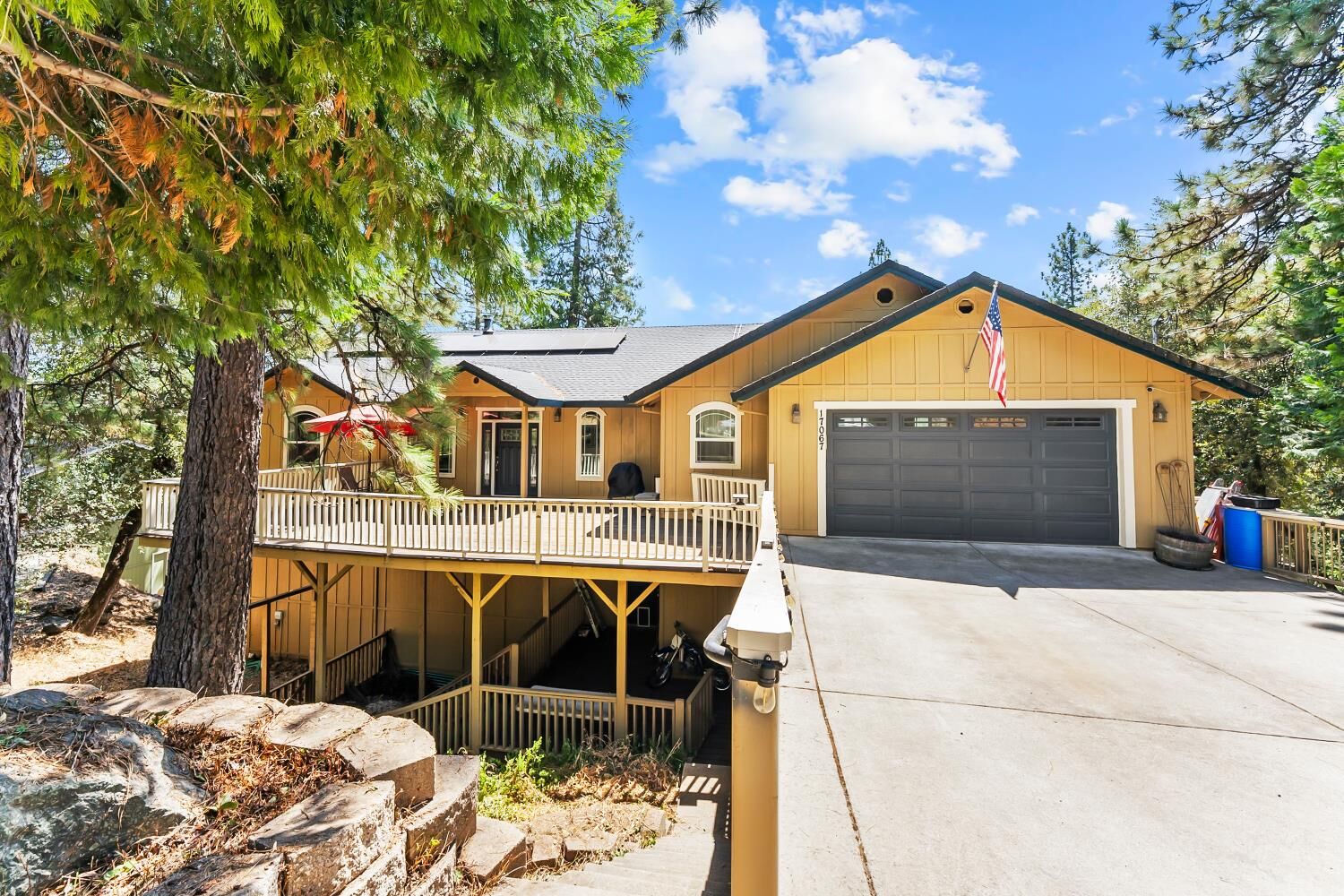 Property Photo:  17067 Lawrence Way  CA 95949 