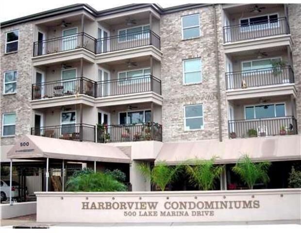Property Photo:  500 Lake Marina Avenue 306  LA 70124 