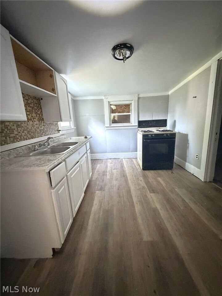 Property Photo: 3310 W 54th Street OH 44102