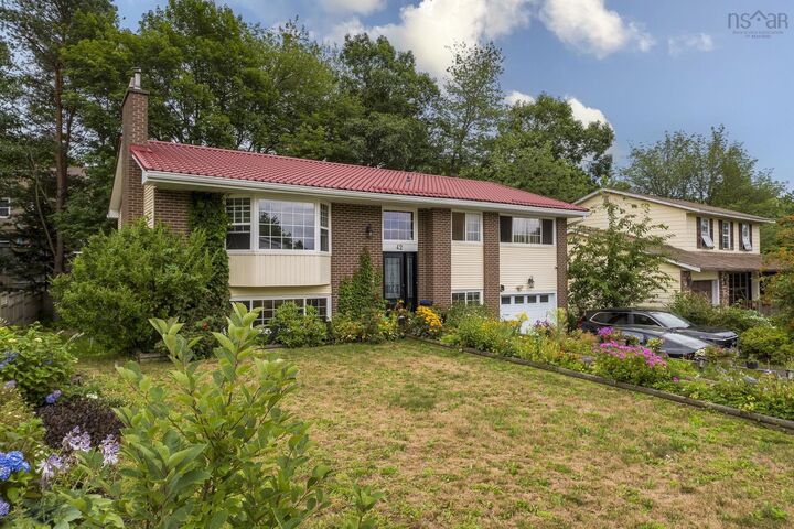 Property Photo:  42 Spring Avenue Avenue  NS B2W 4C6 