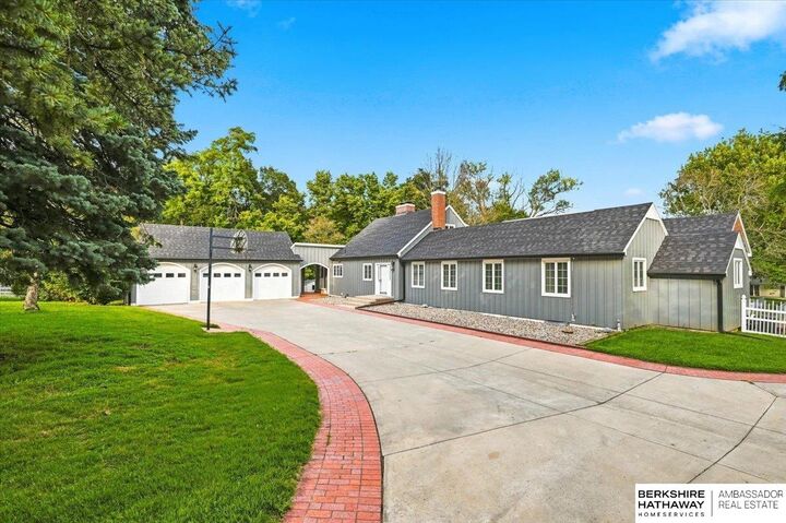 Property Photo:  4 Prairie Hills Lane  IA 51503 