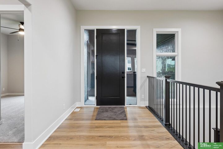 Property Photo:  5517 N 213th Avenue  NE 68022 