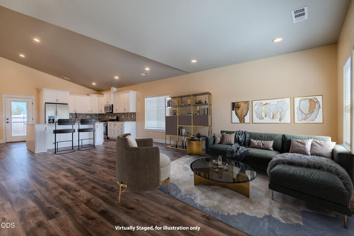 Property Photo:  656 Nobility Drive  OR 97501 