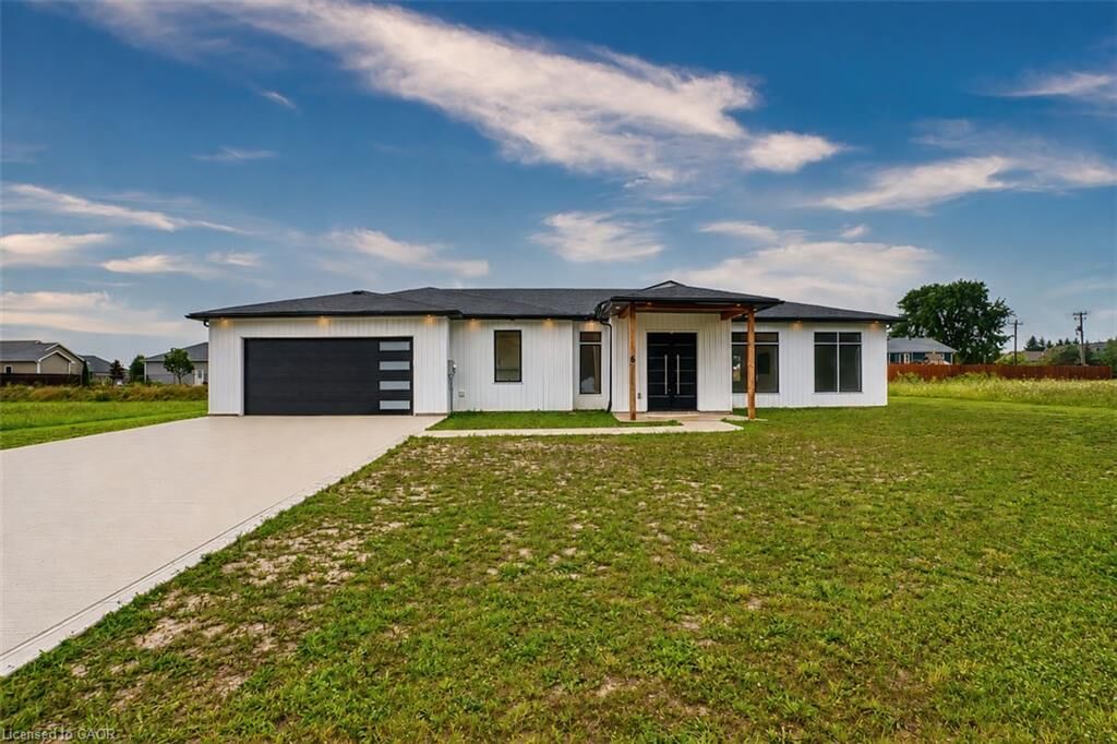 Property Photo: 6 William Street ON N7A 3X9