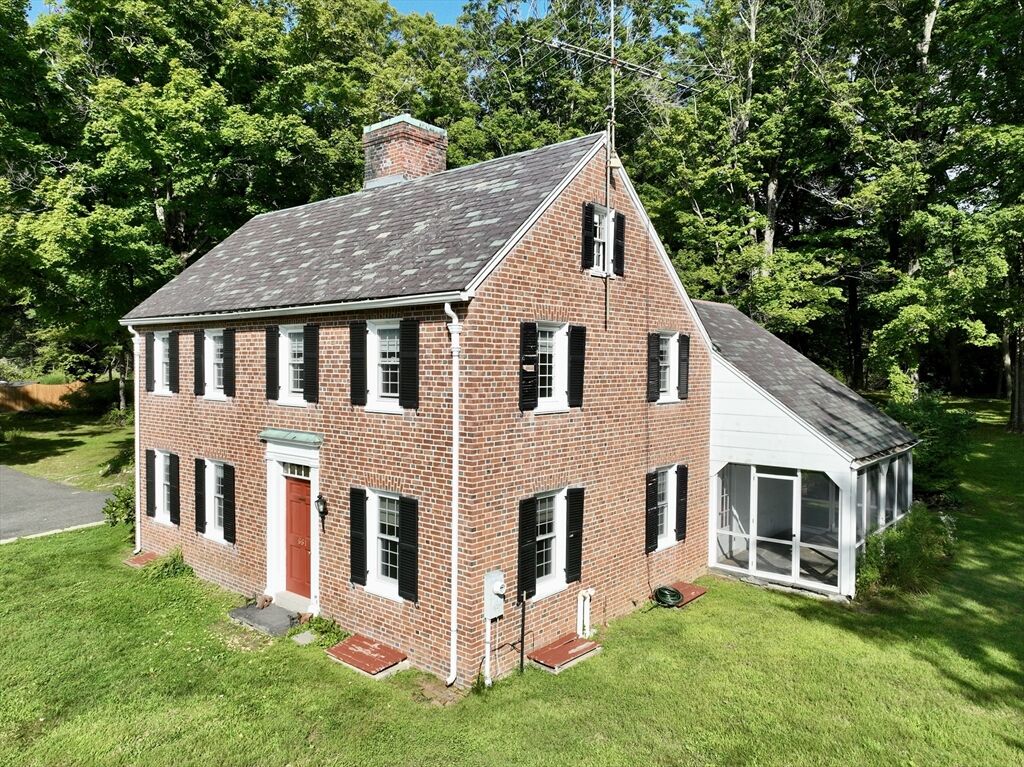 Property Photo:  661 Bernardston Rd  MA 01301 