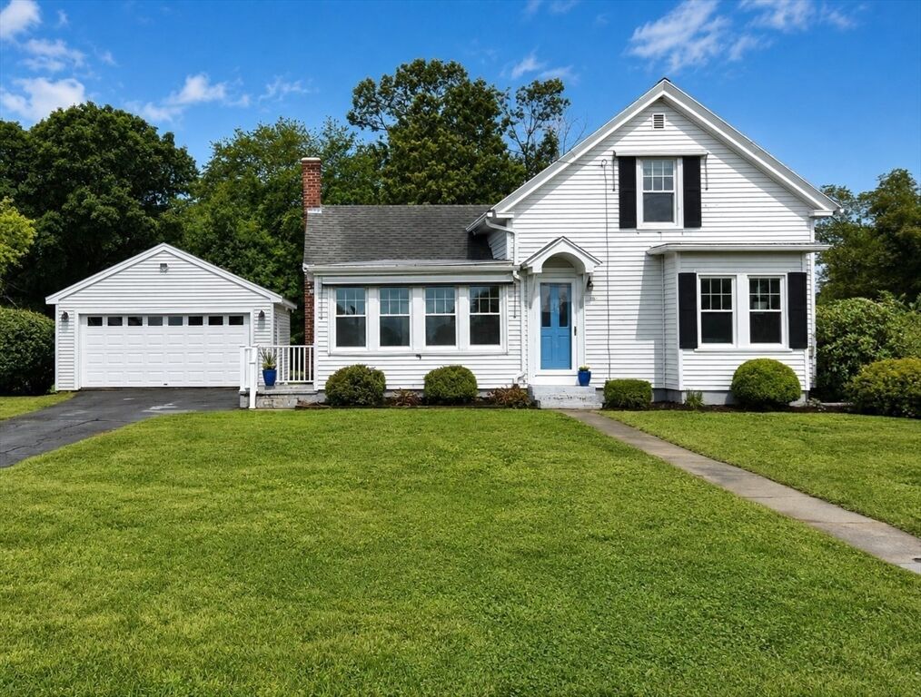 Property Photo: 120 Blaine Ave MA 01515