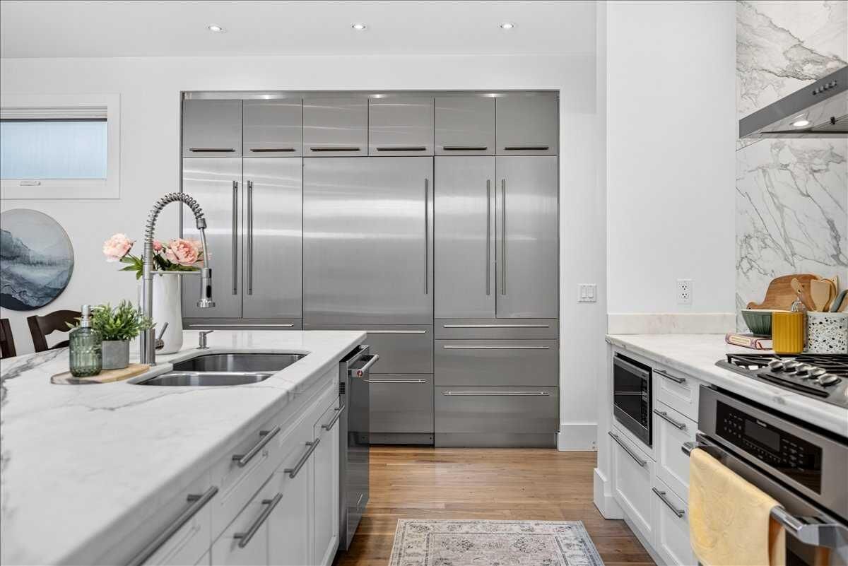 Property Photo: 3815 7A Street SW AB T2T 2Y8