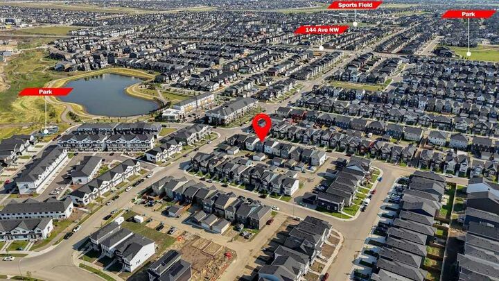 Property Photo:  20 Amblefield Avenue NW  AB T3P 2C1 
