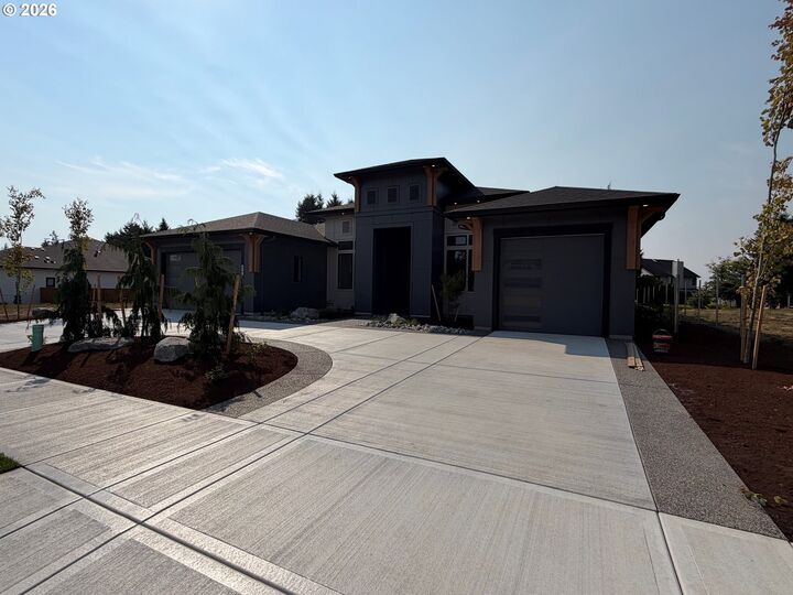 Property Photo:  2546 NW 16th Ave  WA 98607 