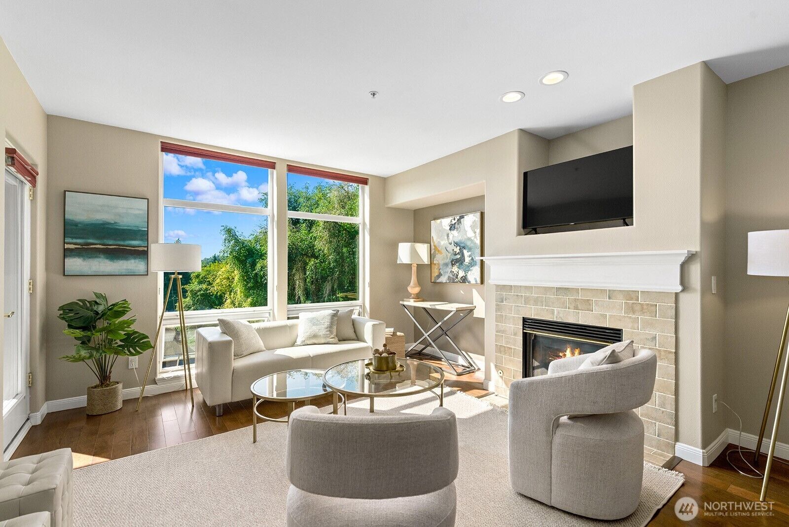 Property Photo:  3221  Avalon Way SW 311  WA 98126 